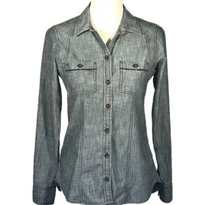 Eddie Bauer | Chambray Button Down